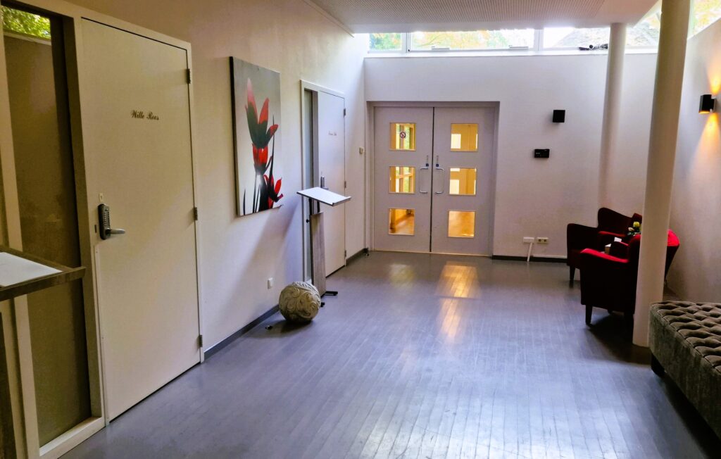 Rouwkamer rouwcentrum Westduin in Den Haag door Mare Uitvaart
